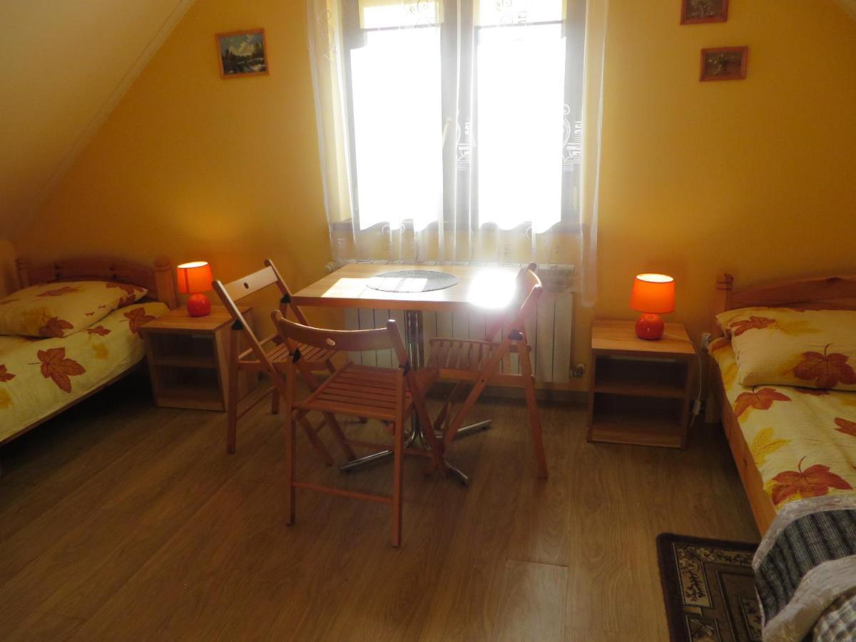 Zielony Zakatek Domki I Pokoje 661-038-537 Polańczyk Εξωτερικό φωτογραφία